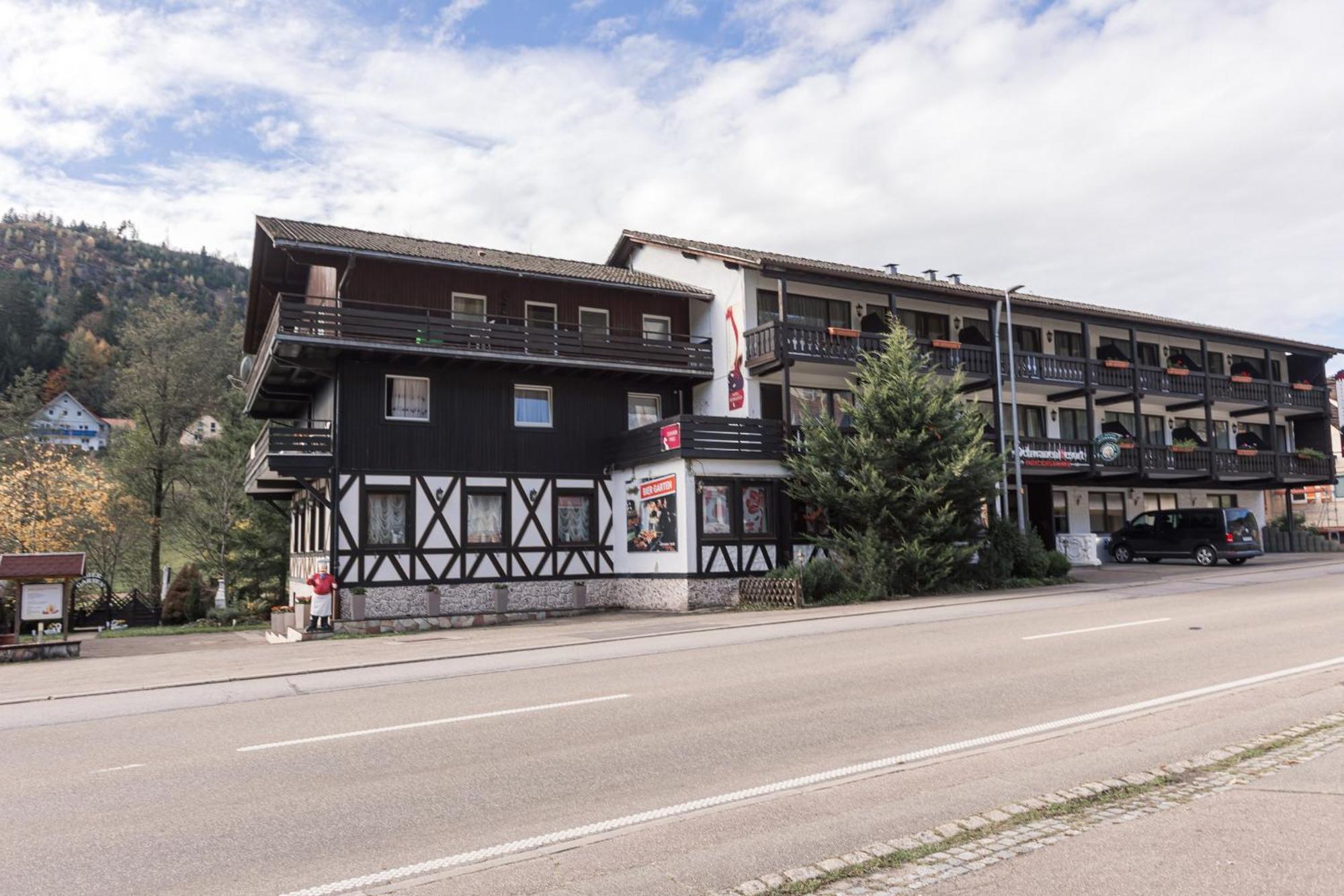 Schwanen-Resort Baiersbronn Extérieur photo